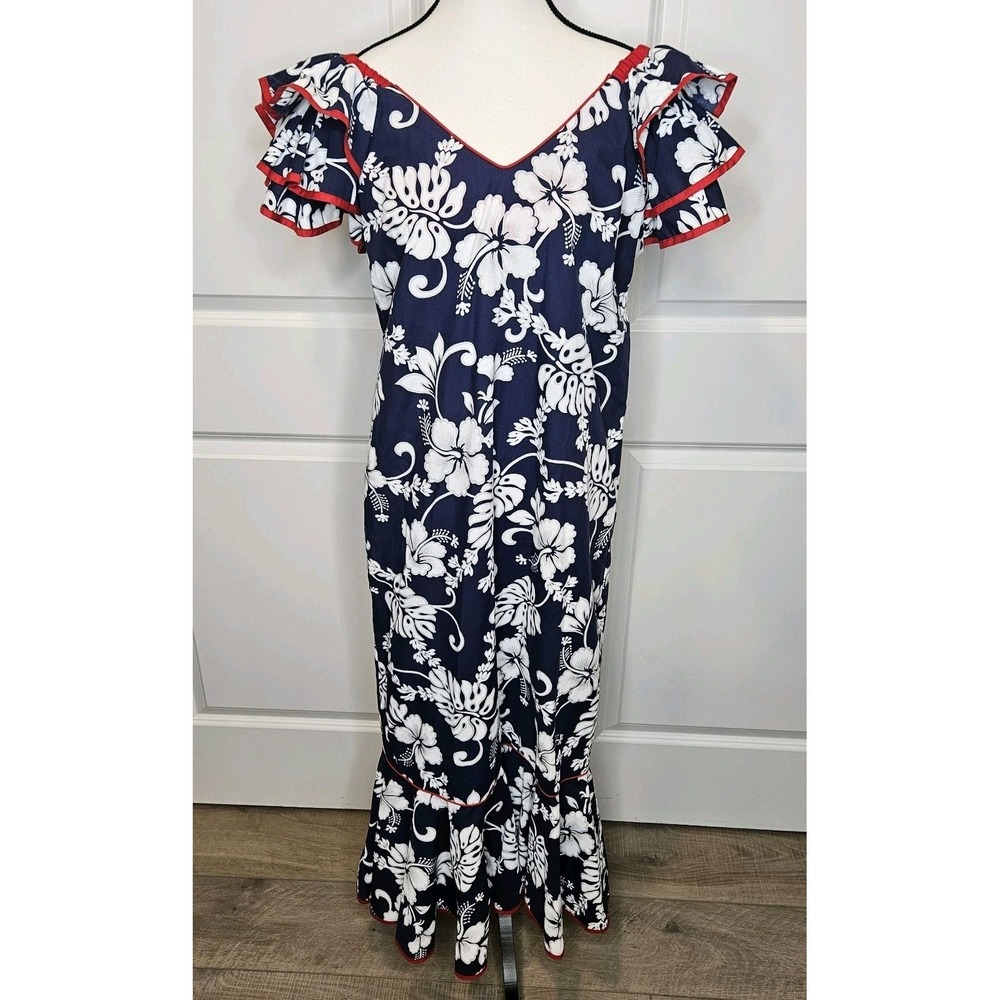 RM Traditional Hawaiian MuuMuu Hibiscus Fitted Bodice‎ Size Small Fluted Hemline